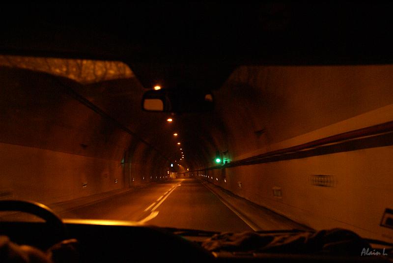 DSC04776.JPG - Le tunnel le plus long de l'île, plus de trois kilomètres