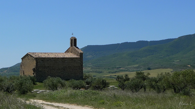P1460018.JPG - Ermita de San Miguel
