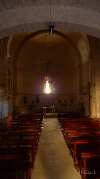 P1470017.JPG - Eglise de Villamayor de Monjardin