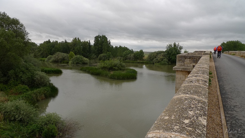 P1550021.JPG - Le río Pisuerga