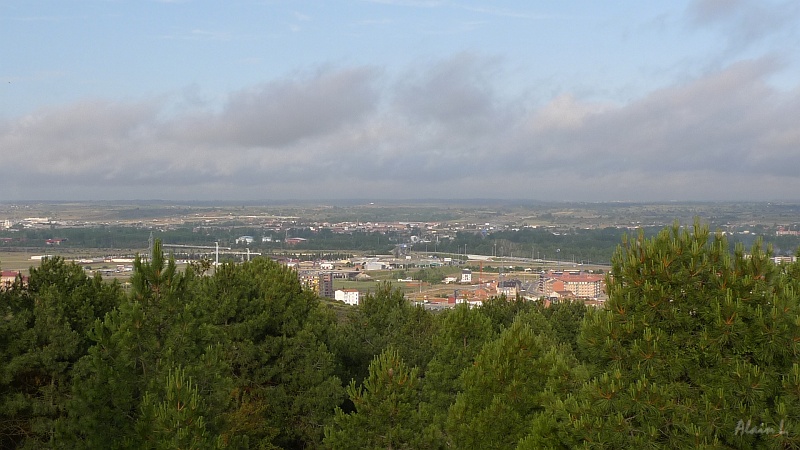 P1600001.JPG - Vue panoramique depuis le Alto del Portillo