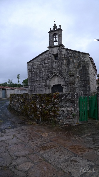 P1710002.JPG - L'église de Leboreiro