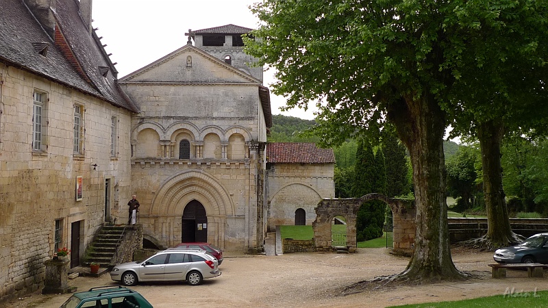 P1290002.JPG - L'ancienne abbaye bénédictine de Chancelade