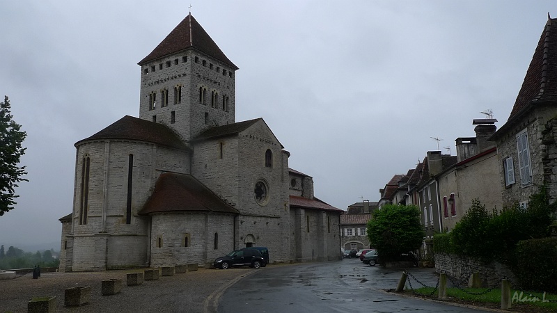 P1400007.JPG - L'église Saint-André (XIIe-XIIIe) de Sauveterre-de-Béarn